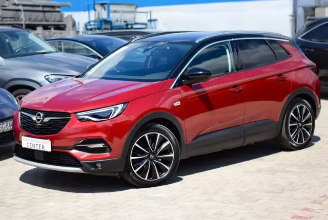 OPEL Grandland X 1.6 T PHEV 4x4 Ultimate