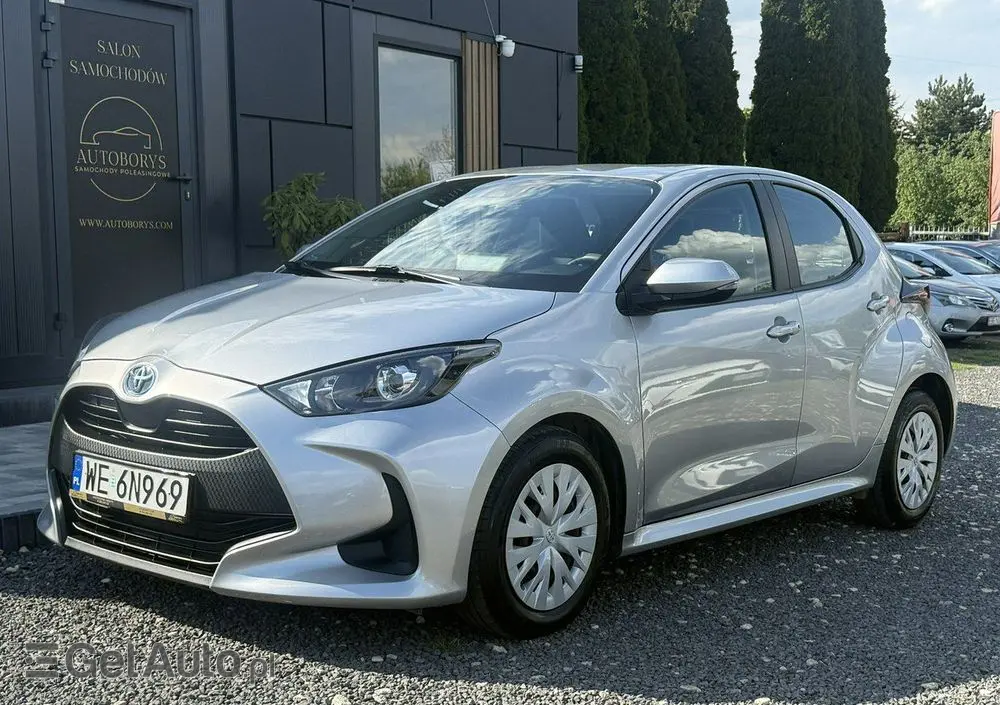 TOYOTA Yaris Hybrid 1.5 Active