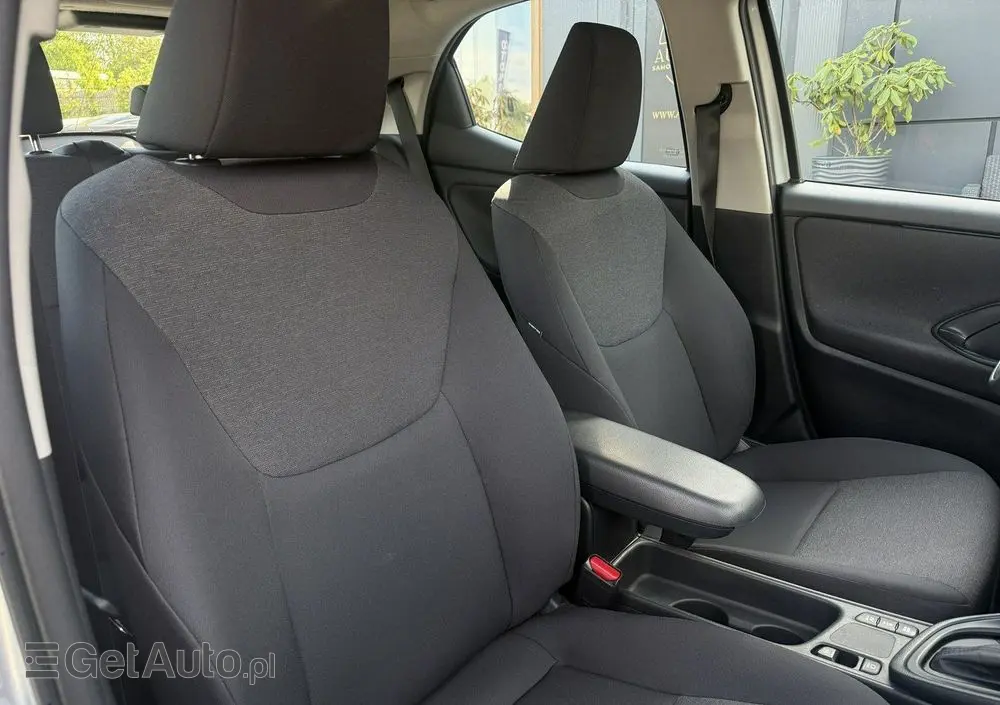 TOYOTA Yaris Hybrid 1.5 Active