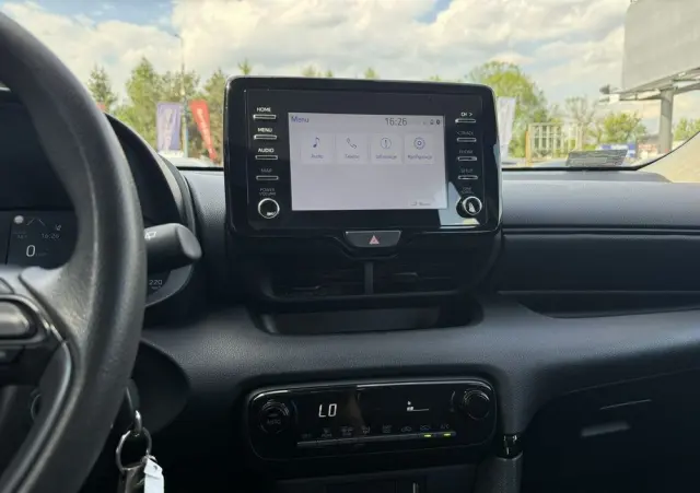 TOYOTA Yaris Hybrid 1.5 Active