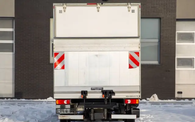 FIAT Ducato 2.3 KONTENER + WINDA dHollandia 750kg 