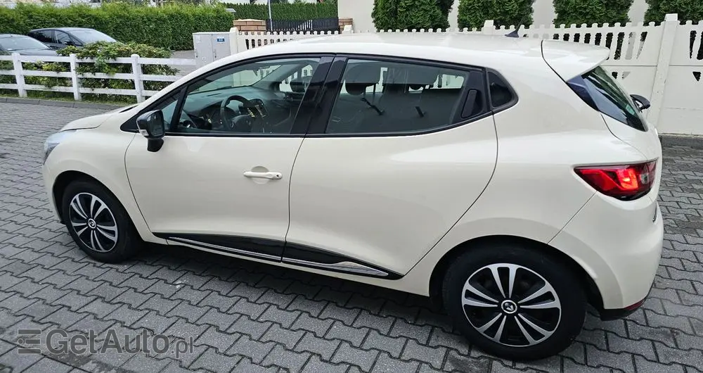 RENAULT Clio (Energy) TCe 90 Start & Stop LIMITED