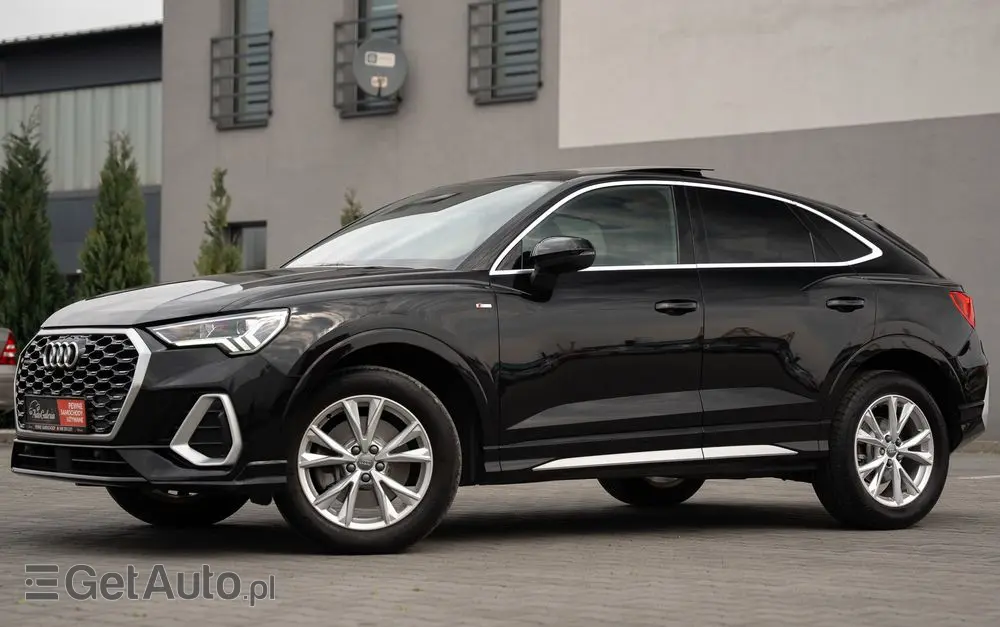AUDI Q3 40 TDI Quattro S tronic advanced
