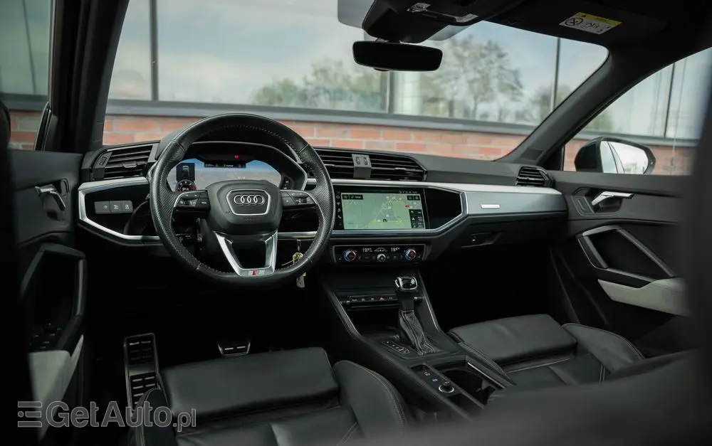 AUDI Q3 40 TDI Quattro S tronic advanced