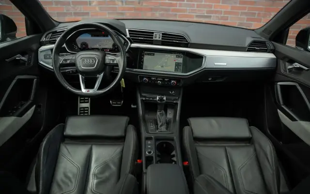 AUDI Q3 40 TDI Quattro S tronic advanced