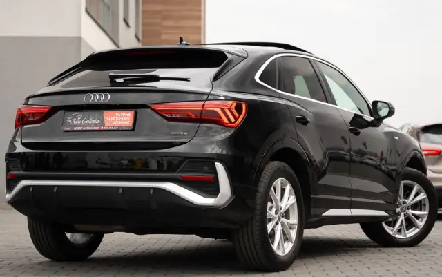 AUDI Q3 40 TDI Quattro S tronic advanced