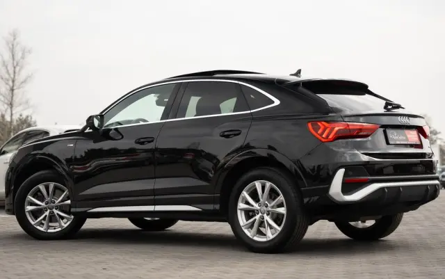 AUDI Q3 40 TDI Quattro S tronic advanced