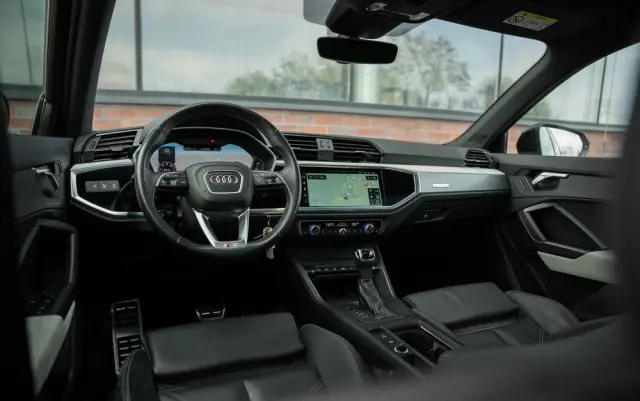 AUDI Q3 40 TDI Quattro S tronic advanced