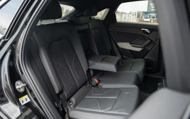 AUDI Q3 40 TDI Quattro S tronic advanced