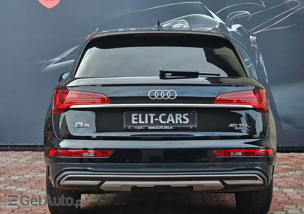 AUDI Q5 40 TDI quattro S tronic S line