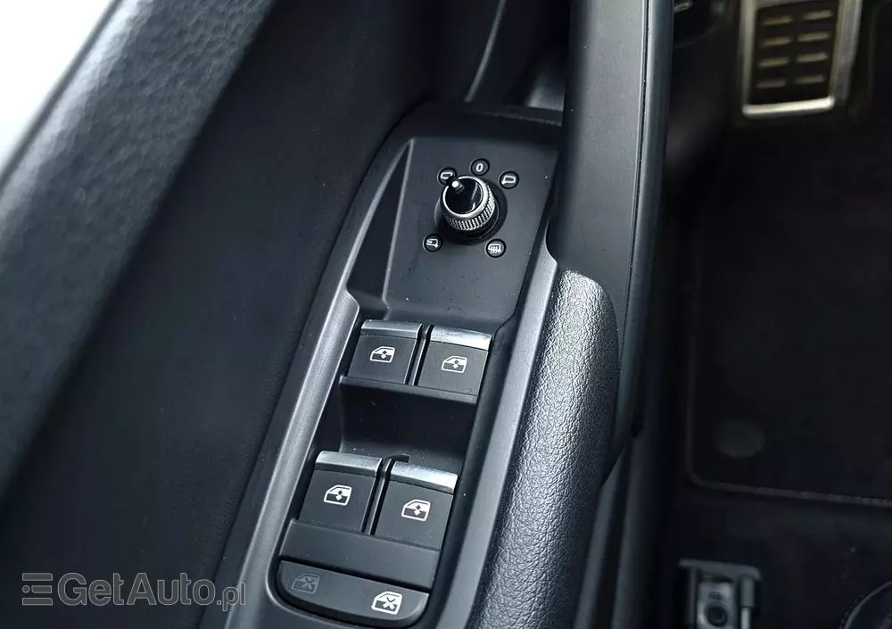 AUDI Q5 40 TDI quattro S tronic S line