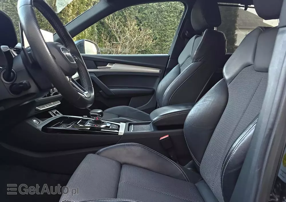AUDI Q5 40 TDI quattro S tronic S line