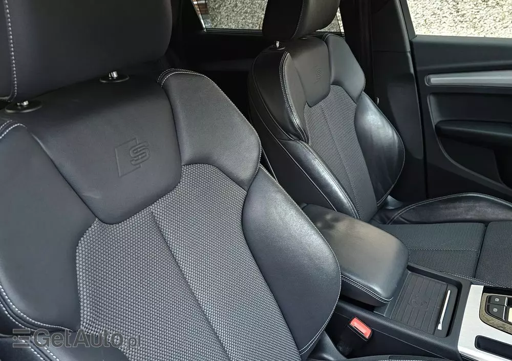 AUDI Q5 40 TDI quattro S tronic S line