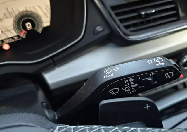 AUDI Q5 40 TDI quattro S tronic S line