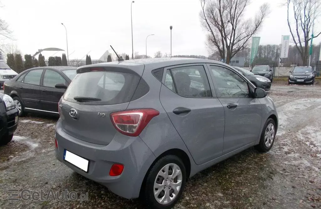HYUNDAI I10 