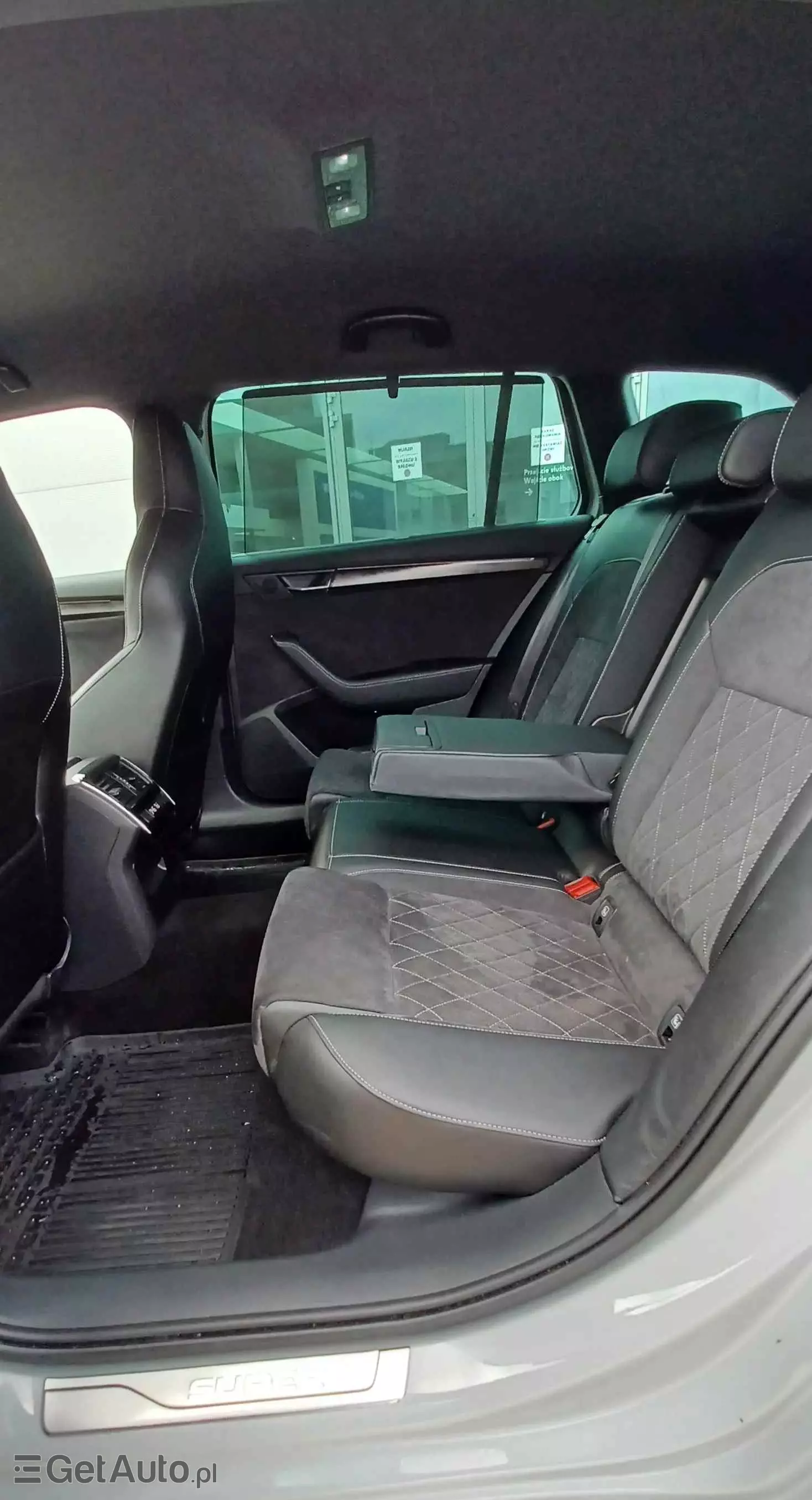 SKODA Superb 2.0 TDI 4x4 Sportline DSG