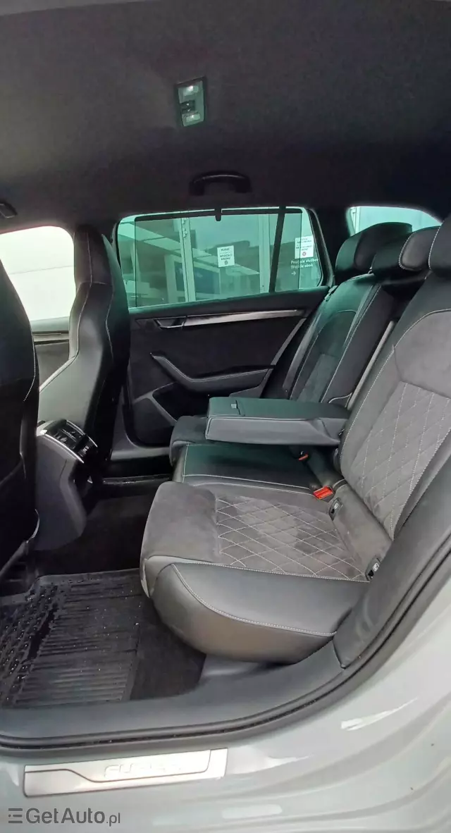 SKODA Superb 2.0 TDI 4x4 Sportline DSG