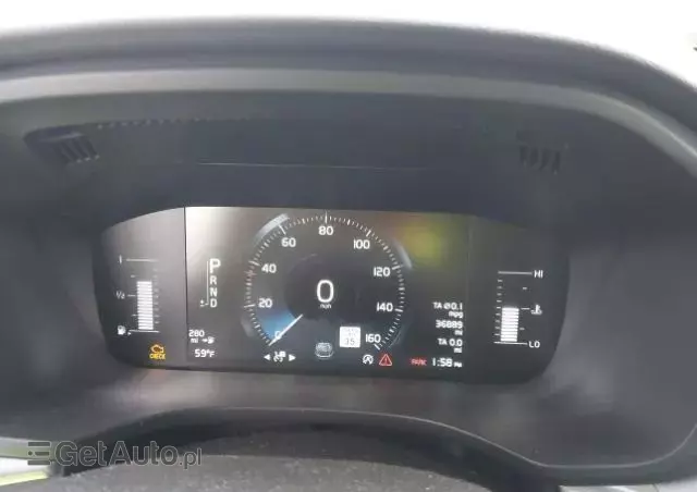 VOLVO XC 60 T5 Momentum