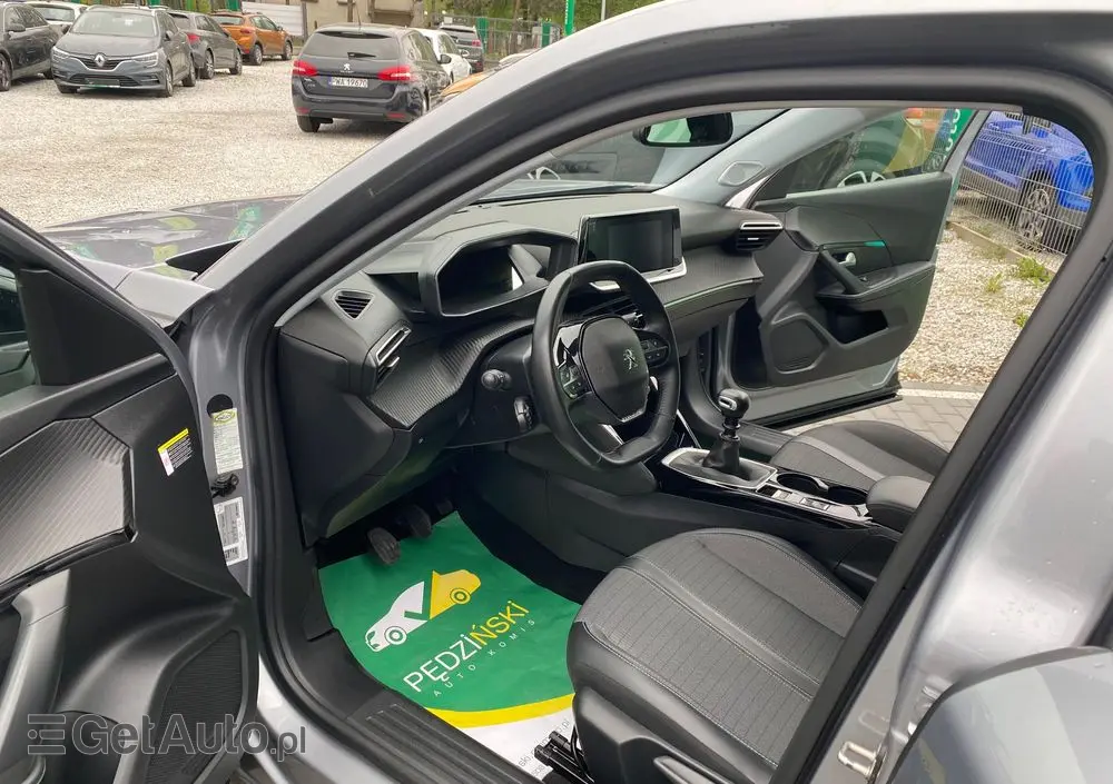 PEUGEOT 2008 BlueHDi 110 Allure