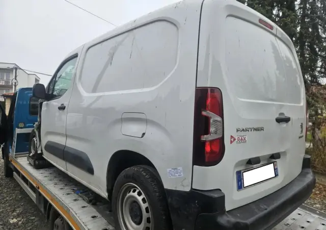 PEUGEOT PARTNER 1.5 diesel  BERLINGO 