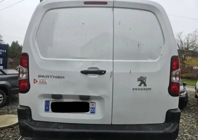 PEUGEOT PARTNER 1.5 diesel  BERLINGO 