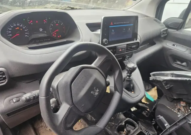PEUGEOT PARTNER 1.5 diesel  BERLINGO 