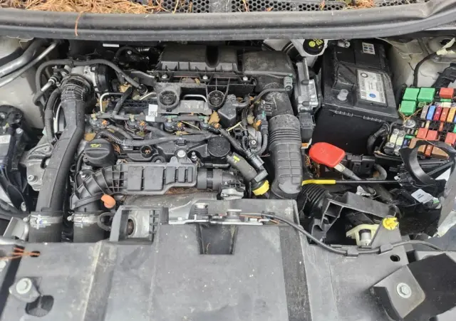 PEUGEOT PARTNER 1.5 diesel  BERLINGO 