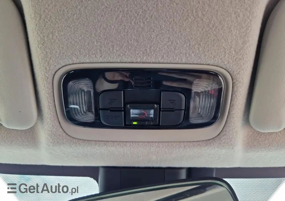 TOYOTA Yaris Hybrid 1.5 Comfort