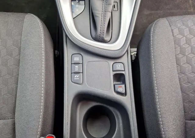 TOYOTA Yaris Hybrid 1.5 Comfort