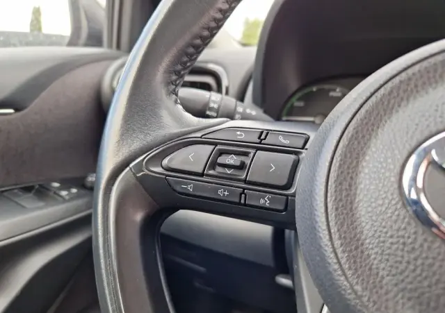 TOYOTA Yaris Hybrid 1.5 Comfort