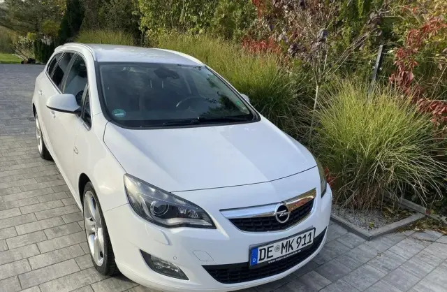 OPEL Astra 