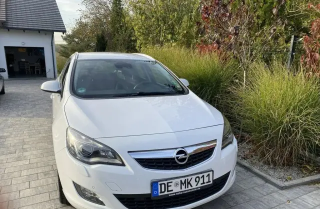 OPEL Astra 