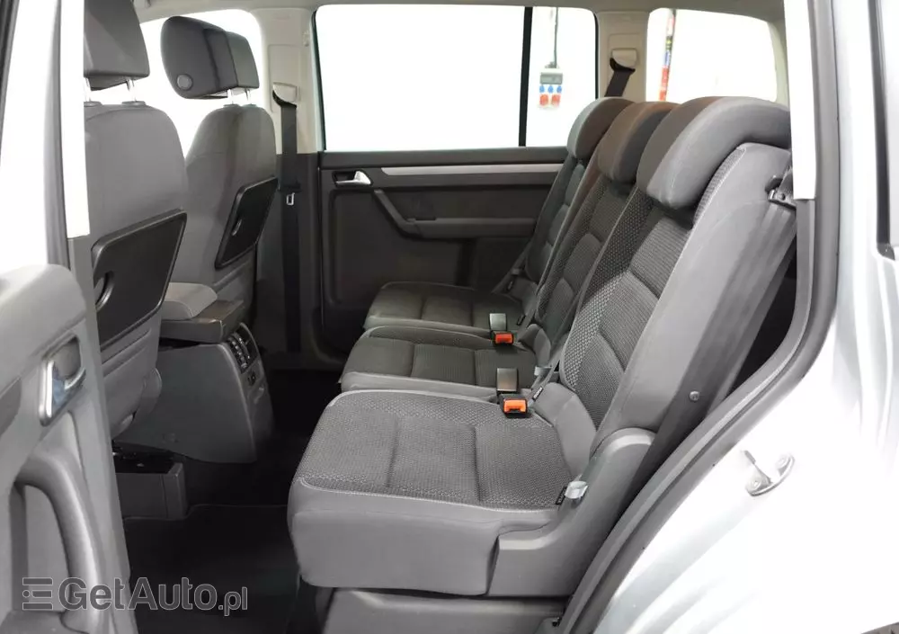 VOLKSWAGEN Touran 1.6 TDI DPF Comfortline DSG