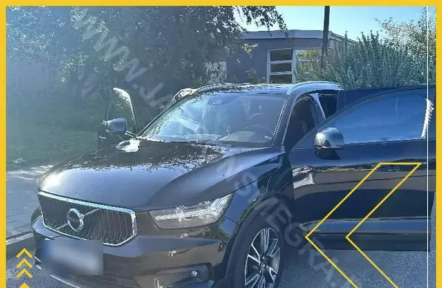 VOLVO Xc 40 
