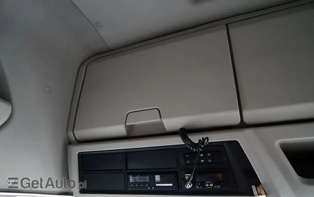 FORD F-MAX 500 / KLIMATYZACJA  POSTOJOWA  / 