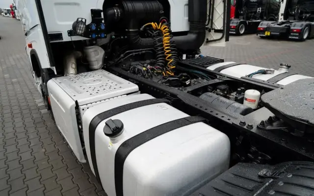 FORD F-MAX 500 / KLIMATYZACJA  POSTOJOWA  / 