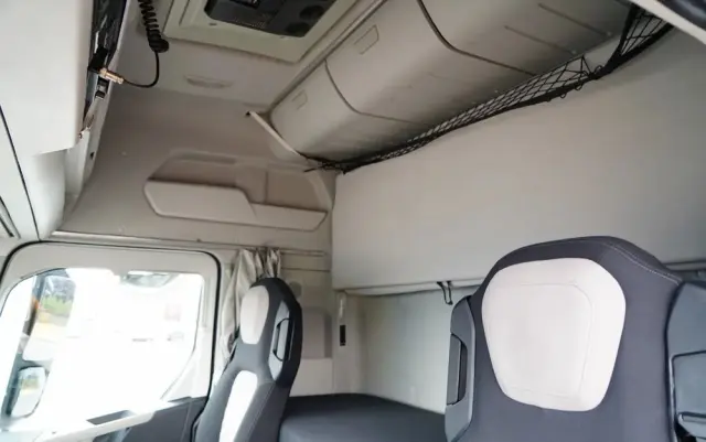 FORD F-MAX 500 / KLIMATYZACJA  POSTOJOWA  / 