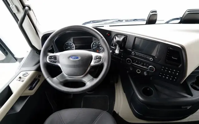 FORD F-MAX 500 / KLIMATYZACJA  POSTOJOWA  / 