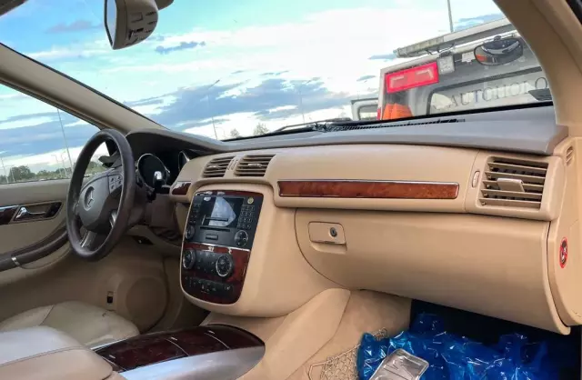 MERCEDES-BENZ Klasa R 