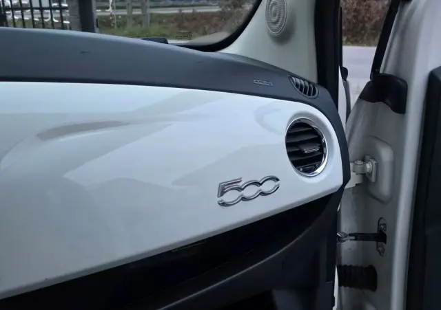 FIAT 500 1.2 8V Riva