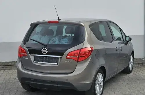 OPEL Meriva 
