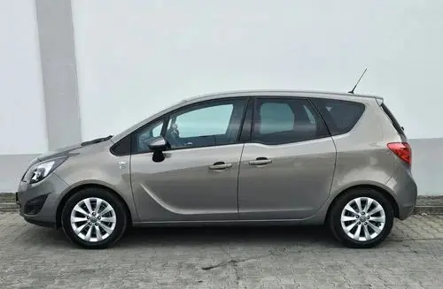 OPEL Meriva 