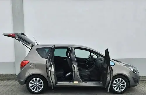 OPEL Meriva 