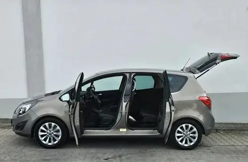 OPEL Meriva 