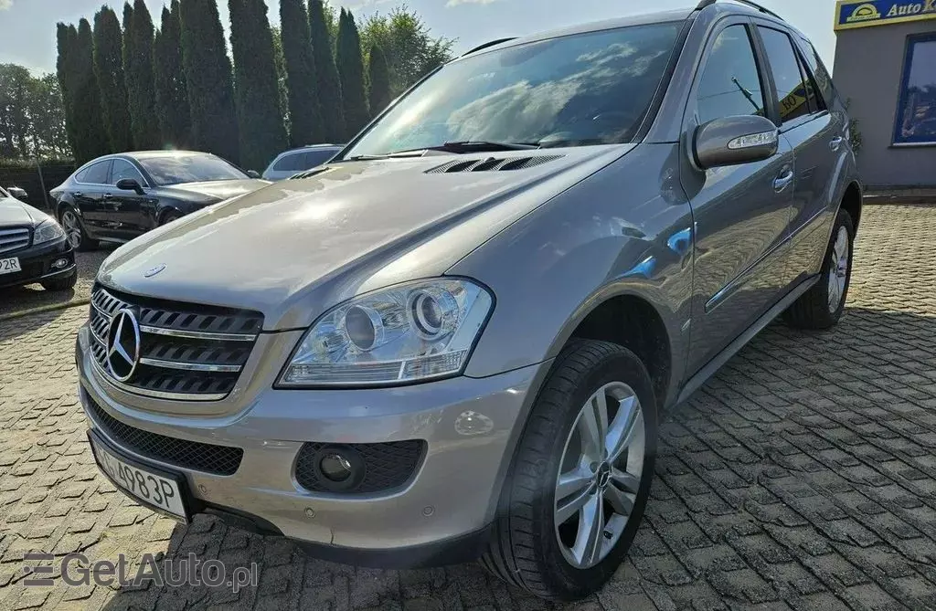MERCEDES-BENZ ML 