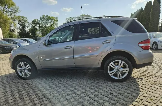 MERCEDES-BENZ ML 