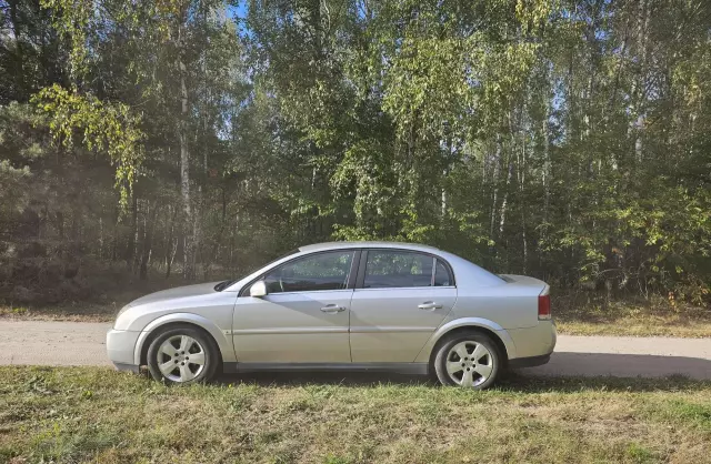 OPEL Vectra 2.2 DTI (125 KM)