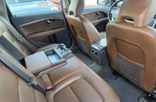 VOLVO Xc 70 