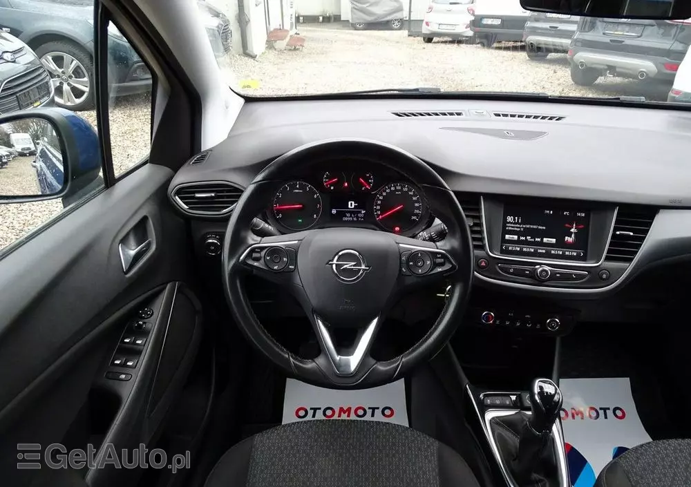 OPEL Crossland X 