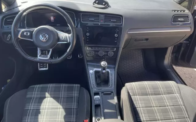 VOLKSWAGEN Golf GTD BlueMotion Technology